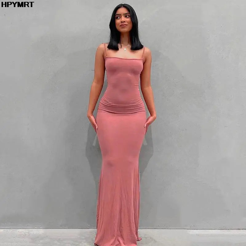 Elegant floor-length dress with a sleek, body-hugging fit — perfect for evening wear and special occasions.
