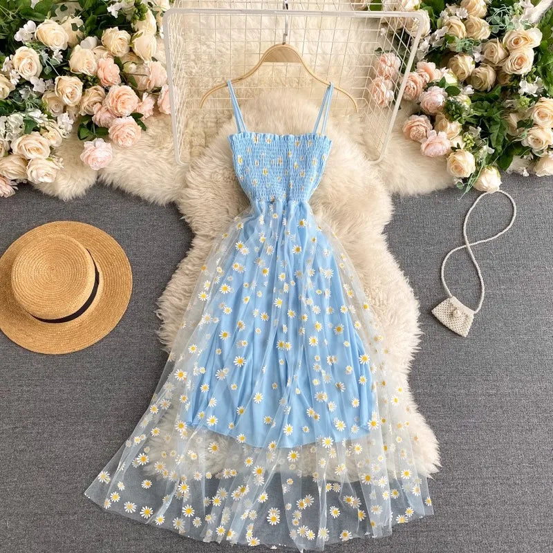 YuooMuoo Women Dress 2026 New Korean Fashion Delicate sleeveless dress with  floral accents, featuring a sheer overlay for a feminine and elegant look — perfect for summer outings or casual occasions.