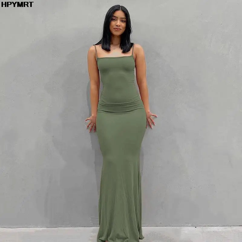 Elegant floor-length dress with a sleek, body-hugging fit — perfect for evening wear and special occasions.