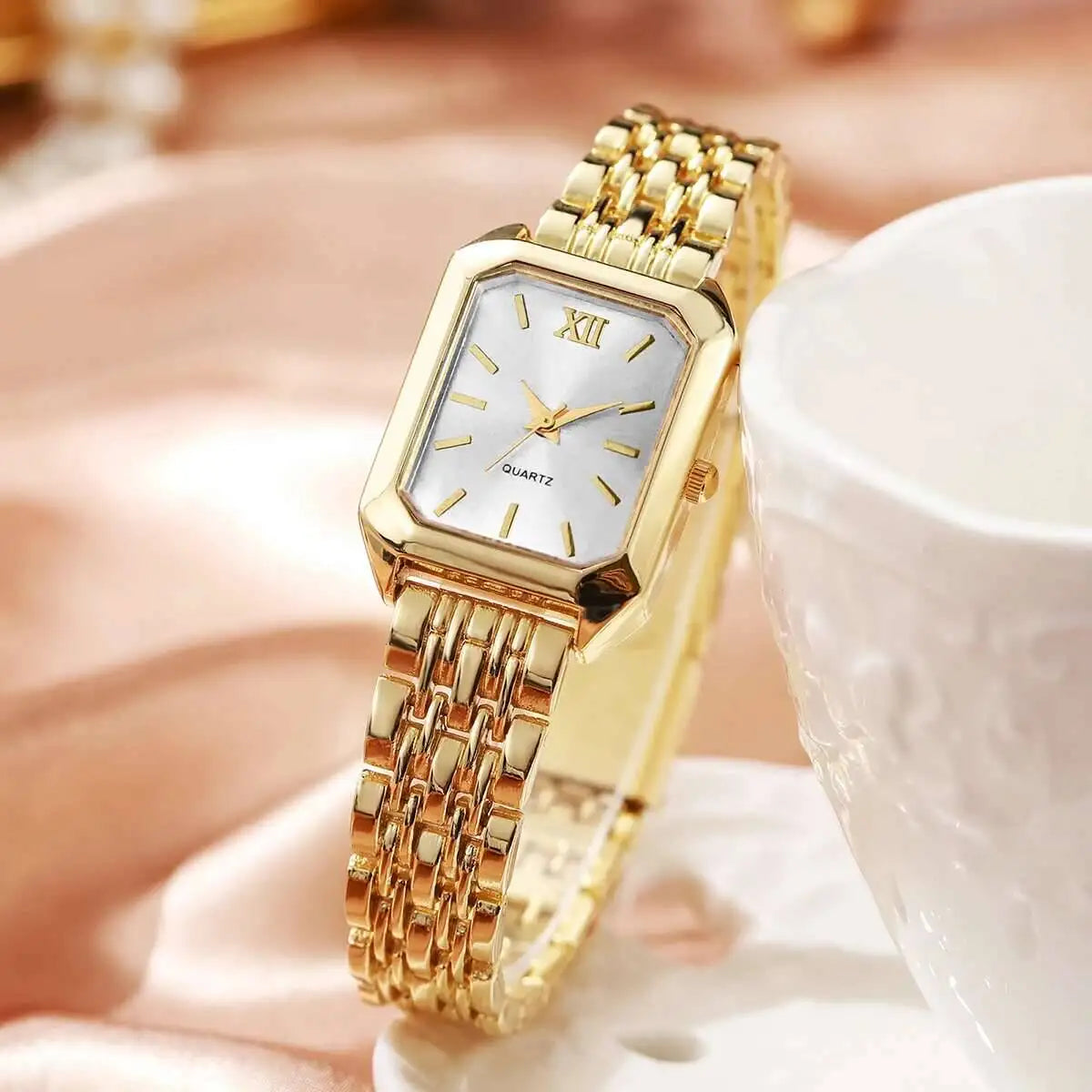 Fashion Rectangle Women Quartz Watch Luxury Analog Wristwatches Reloj Mujer Girls Clock Gift（Without Box）