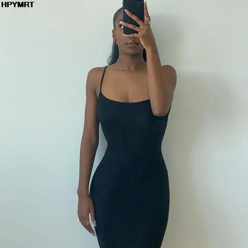 Elegant floor-length dress with a sleek, body-hugging fit — perfect for evening wear and special occasions.